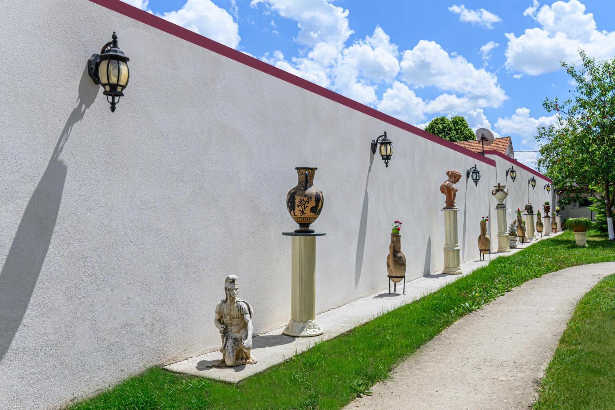 Pensiunea Roma Antica Harman Exterior photo